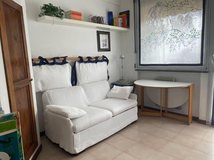La Casa Di Teri A Кьявари Экстерьер фото